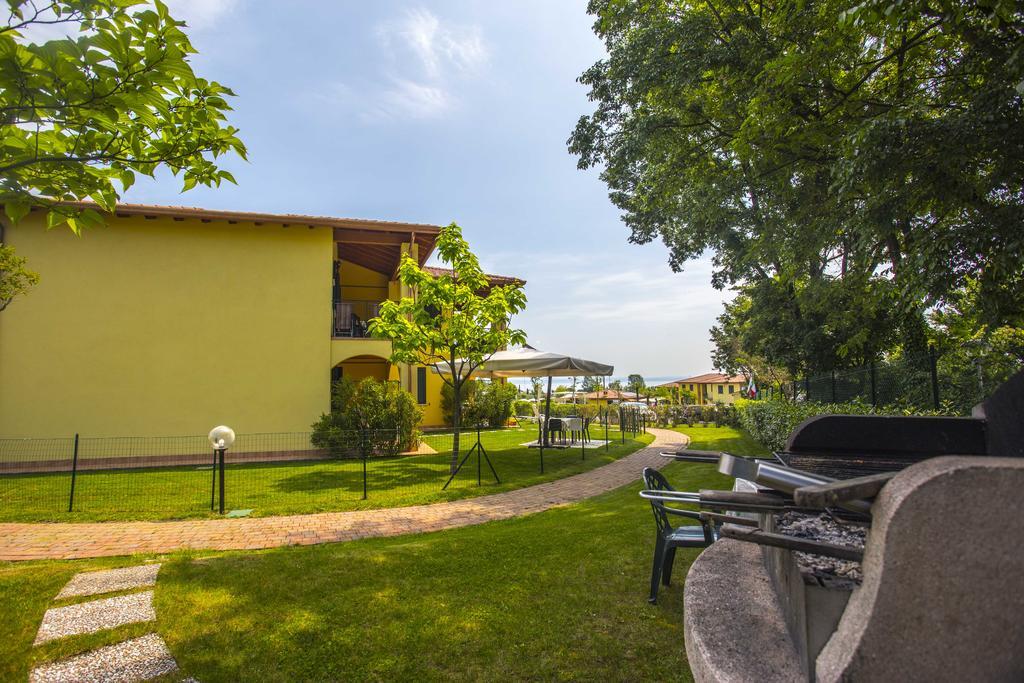 Residence Karina Moniga del Garda Exterior foto