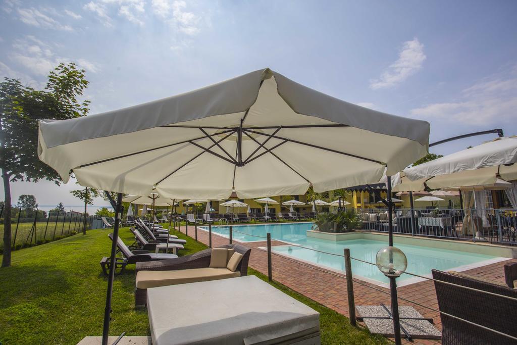 Residence Karina Moniga del Garda Exterior foto