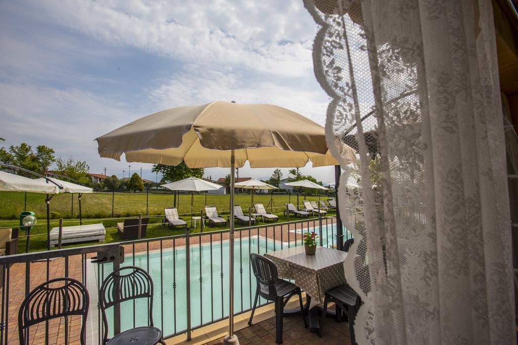 Residence Karina Moniga del Garda Exterior foto