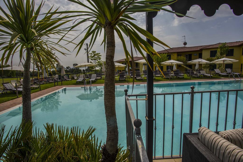 Residence Karina Moniga del Garda Exterior foto