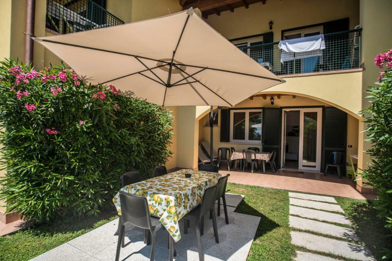 Residence Karina Moniga del Garda Exterior foto