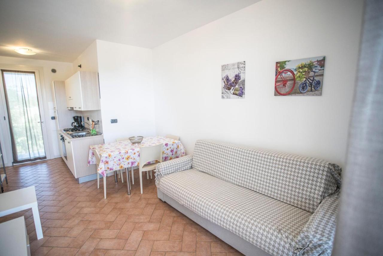 Residence Karina Moniga del Garda Exterior foto